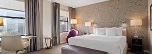 Standard Room, 1 King Bed