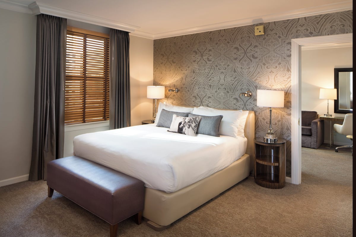 Suite, 1 Bedroom, Kitchenette | Premium bedding, pillowtop beds, desk, laptop workspace