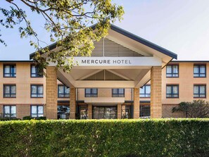 Exterior - Mercure Sydney Manly Warringah (Brookvale)