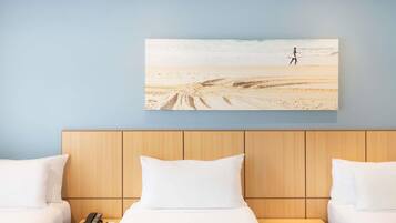 Standard Triple Room, 3 Twin Beds | In-room safe, iron/ironing board, free cribs/infant beds, rollaway beds