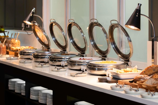 Morgenmadsbuffet hver dag mod et gebyr