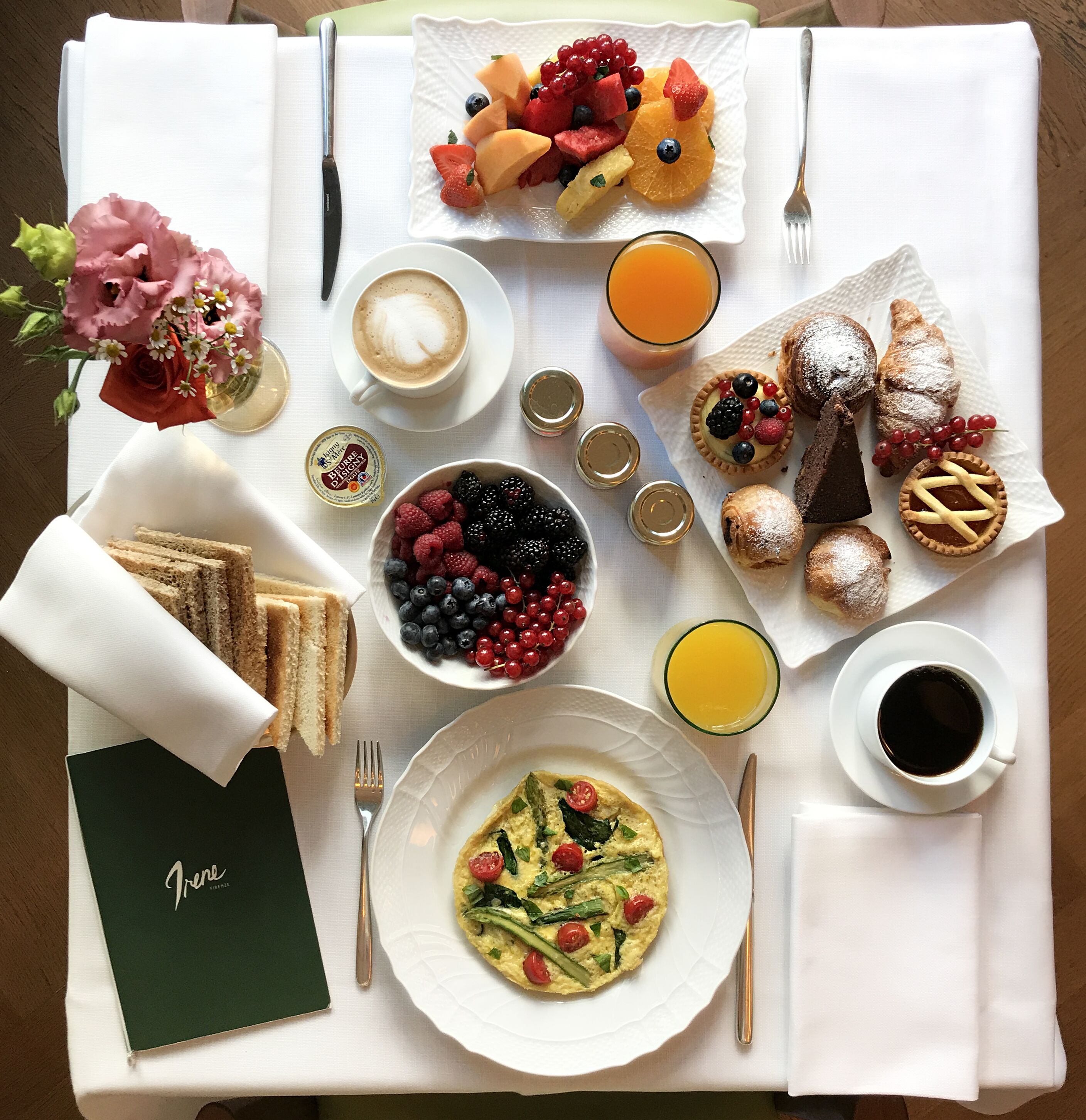 daily full breakfast (eur 42 per person)
