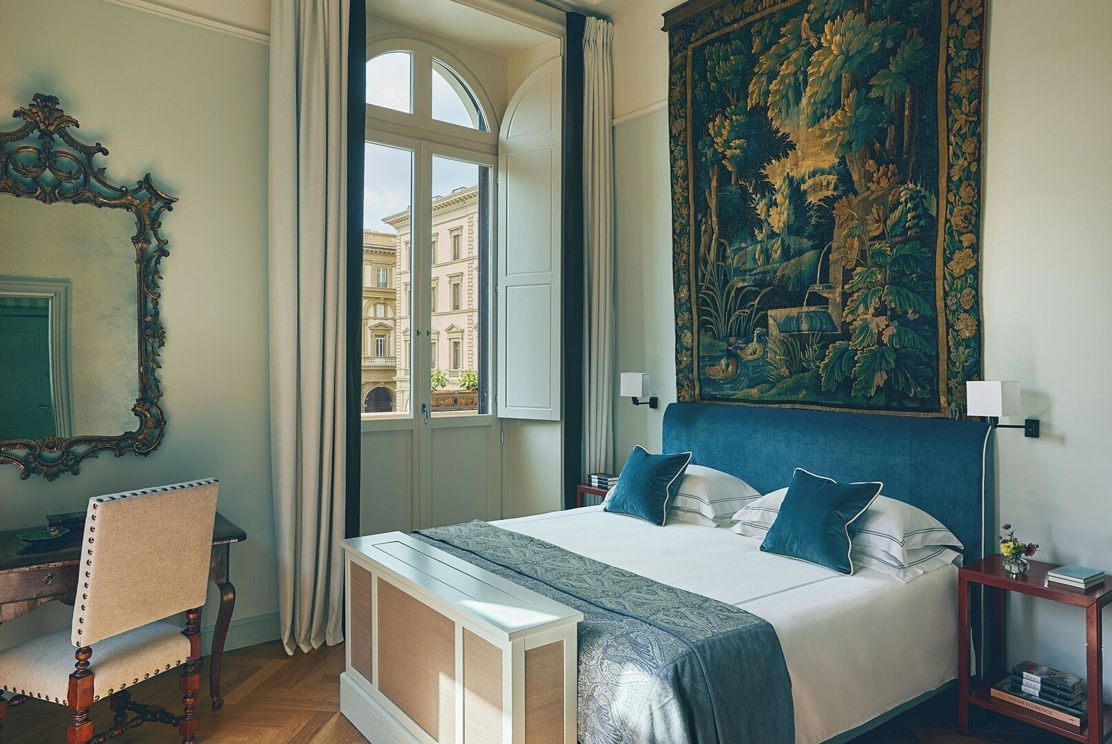 Photo - Hotel Savoy