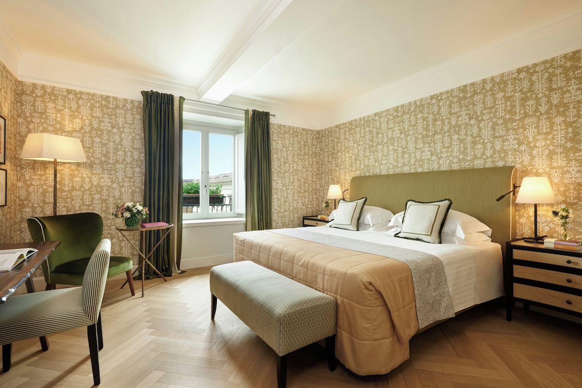 Habitación Premium | Ropa de cama de alta calidad, edredón, camas con pillow-top y minibar 