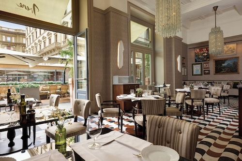 Rocco Forte Hotel Savoy