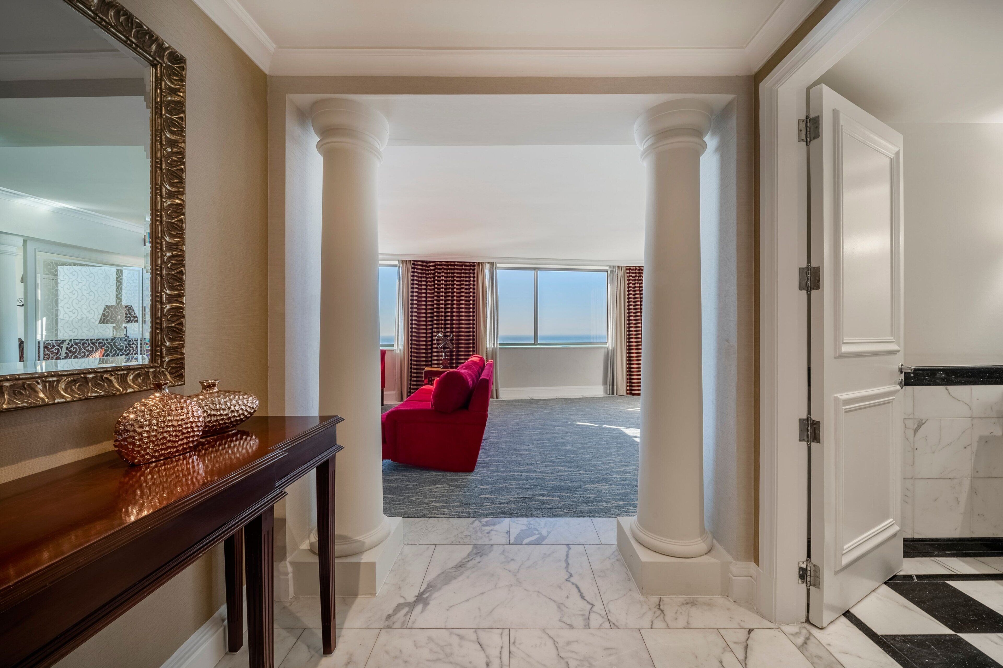 presidential suite, 1 double bed, ocean view | 1 bedroom, minibar, in-room safe, desk