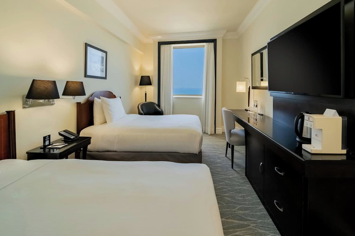 Executive Room, 2 Twin Beds, Ocean View | Minibar, in-room safe, desk, laptop workspace