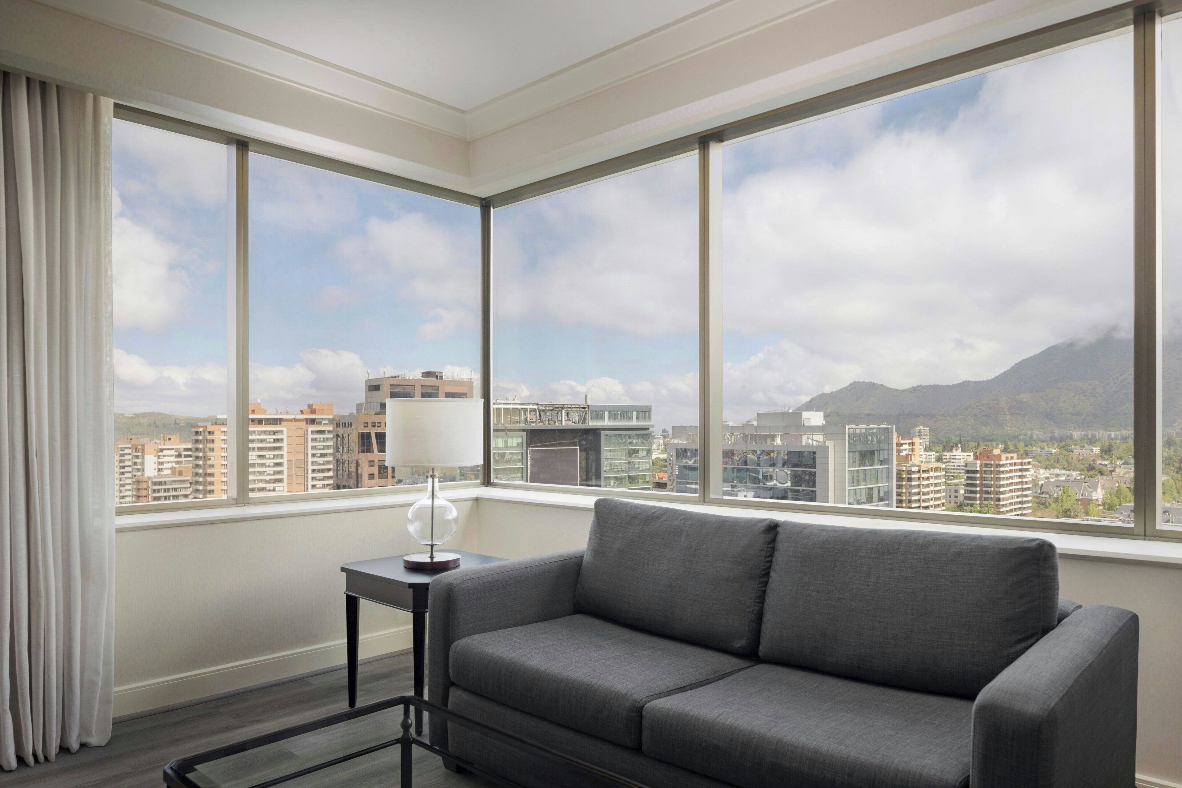 1 bedroom, hypo-allergenic bedding, minibar, in-room safe