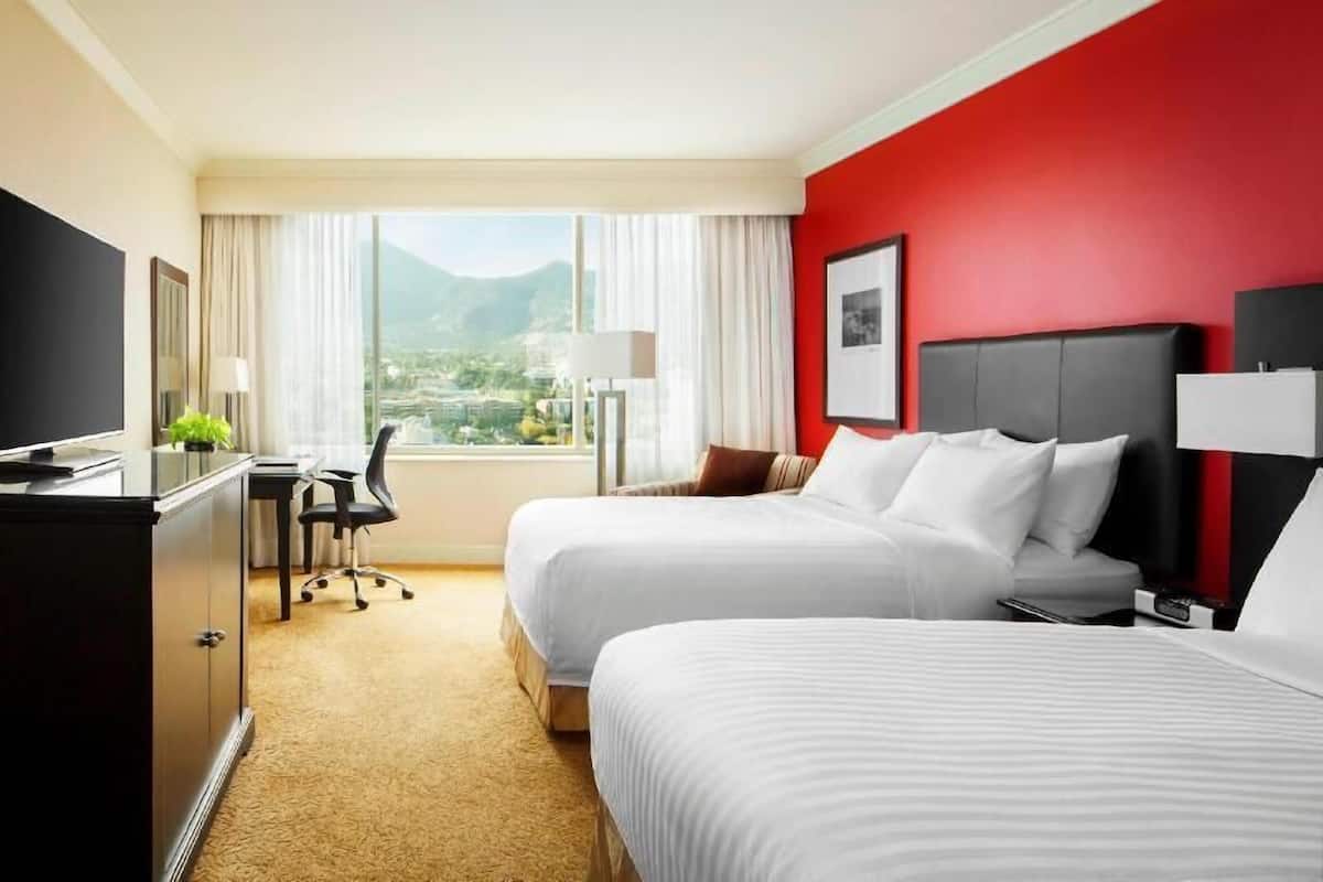 Ropa de cama hipoalergénica y minibar