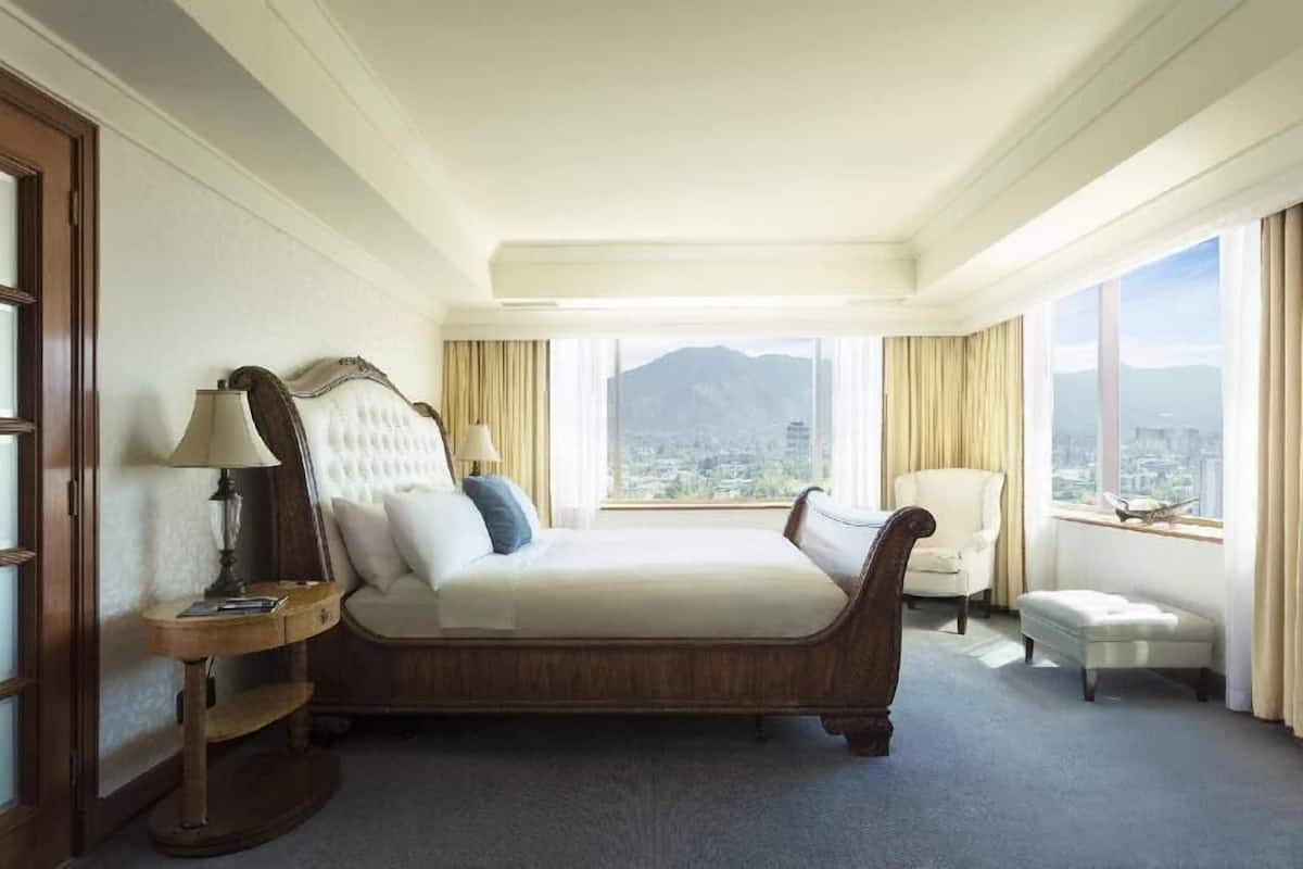 Ropa de cama hipoalergénica y minibar