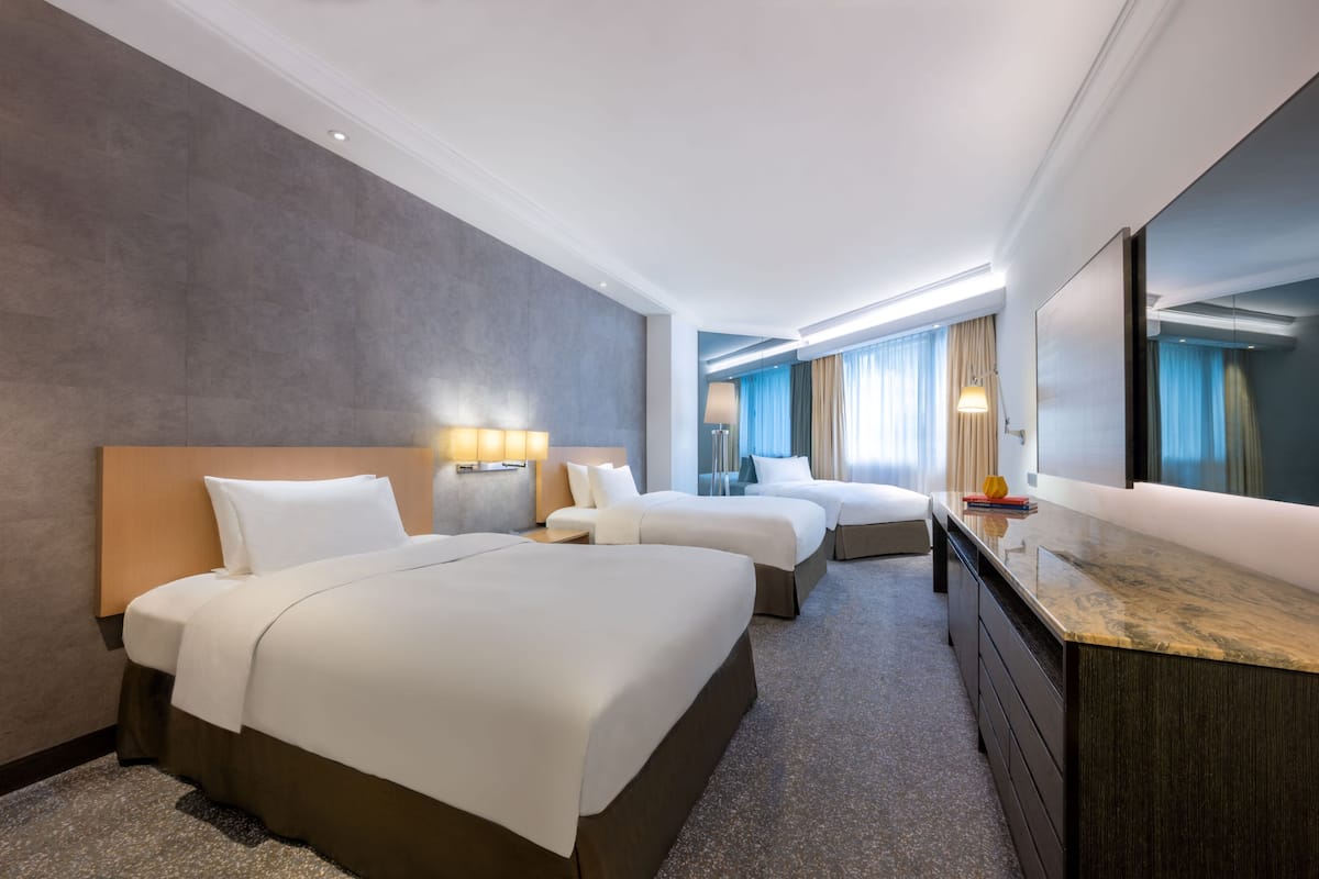 Premier Family Room | In-room safe, desk, blackout drapes, iron/ironing board