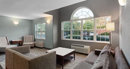 Americas Best Value Inn & Suites Racine