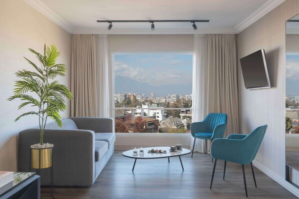 1 Schlafzimmer, hochwertige Bettwaren, Minibar, Zimmersafe