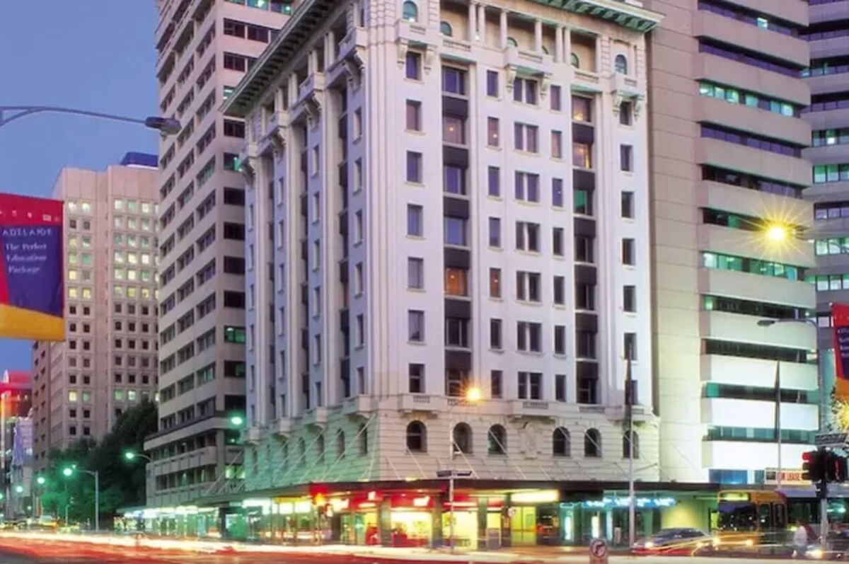 Mantra Adelaide Central