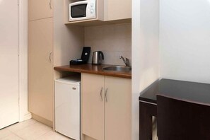 Interior - Frome Apartments (Adelaide)