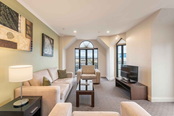 Apartment, 3 Bedrooms | Living area | 42-inch LCD TV with cable channels, TV - Frome Apartments (Adelaide)