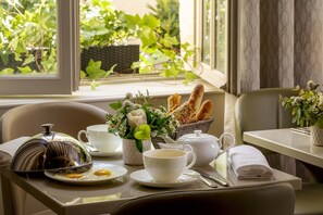 Daily buffet breakfast (EUR 35 per person)