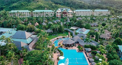 OUTRIGGER Fiji Beach Resort