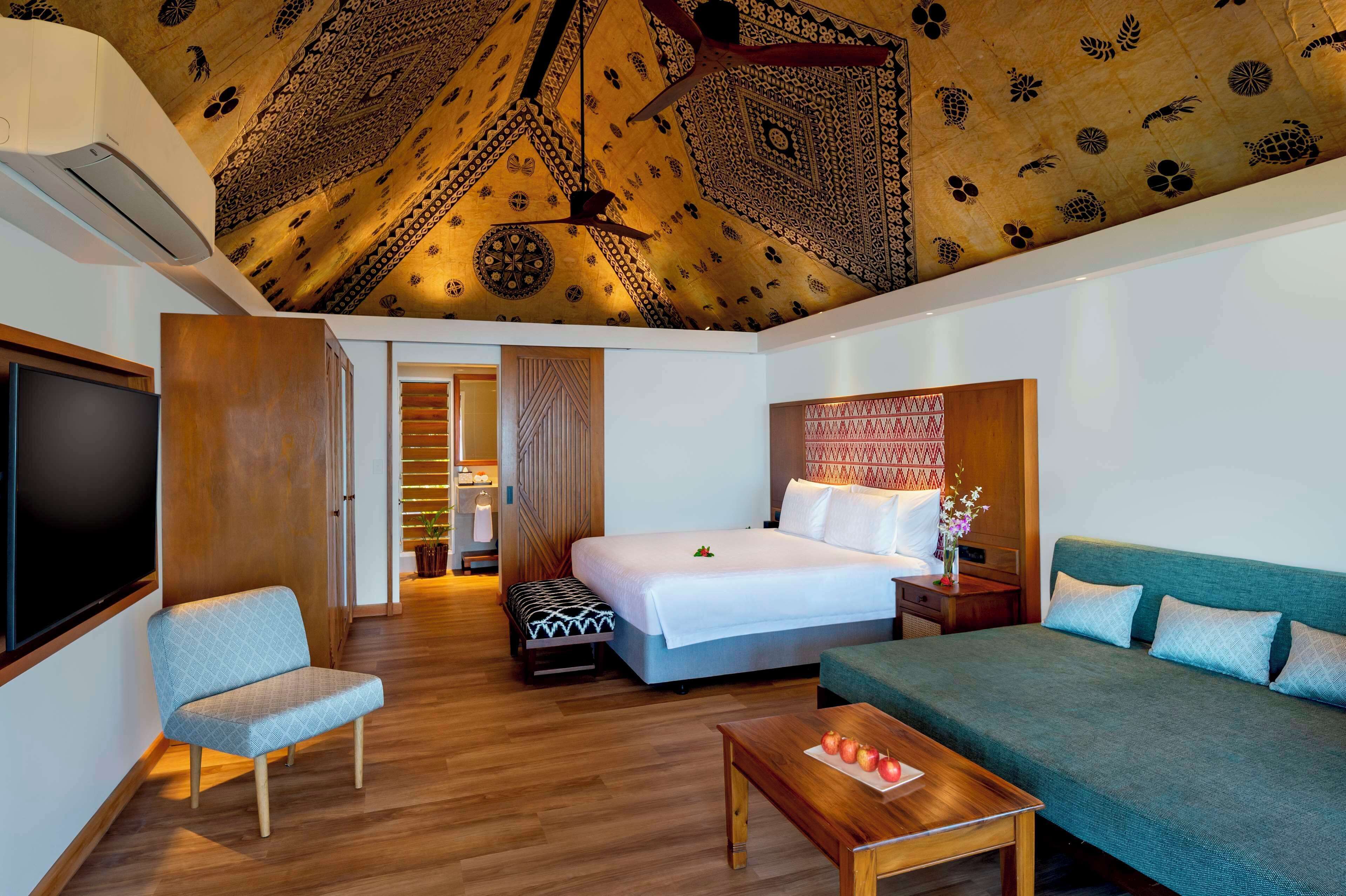 Ropa de cama hipoalergénica y minibar 