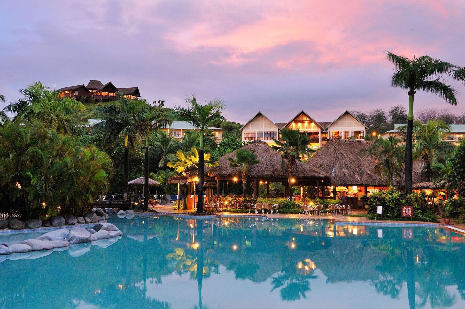 2 outdoor pools, free pool cabanas, pool umbrellas