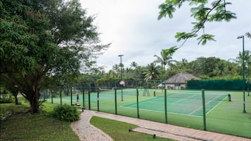 Tennis court