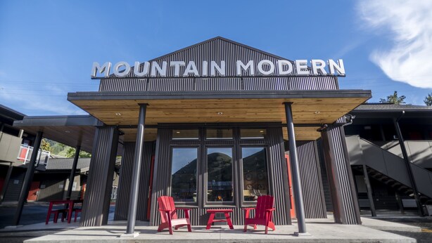 A building with a sign reading "MOUNTAIN MODERN". - Mountain Modern Jackson Hole (Jackson)