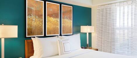 1 bedroom, hypo-allergenic bedding, desk, blackout curtains