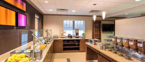 Free daily buffet breakfast
