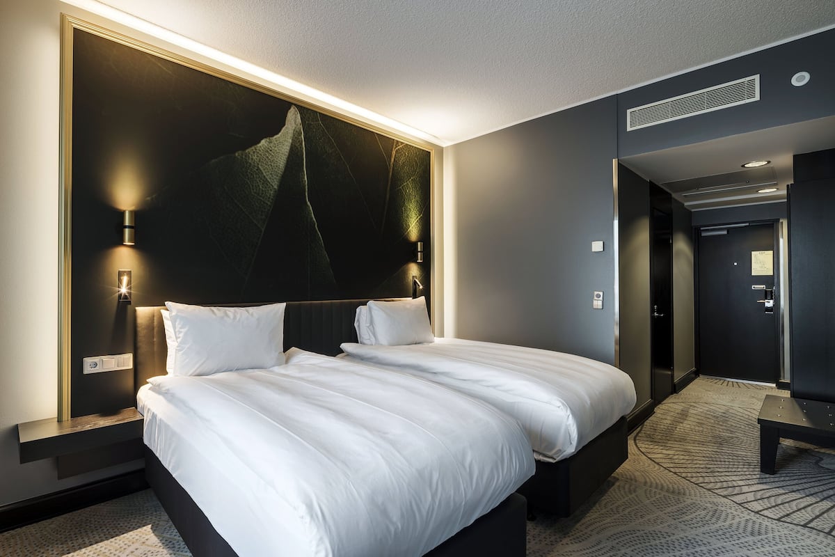 防过敏的被褥、迷你吧、客房内保险箱、办公桌