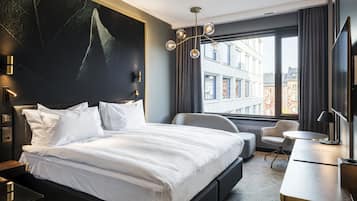 Bộ đồ giường kháng dị ứng, minibar, két bảo mật tại phòng, bàn