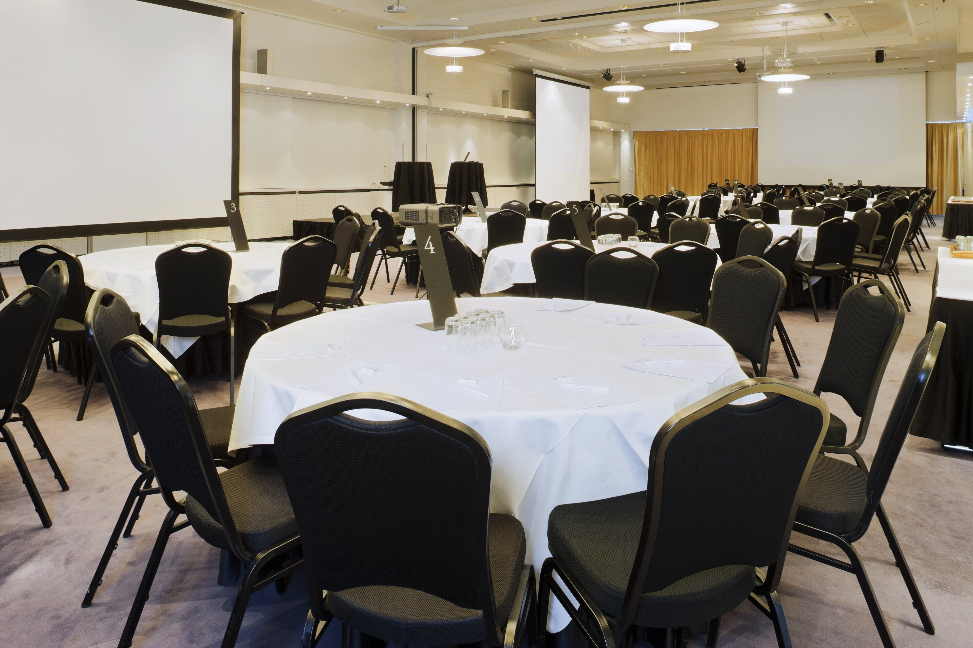 Foto - Crowne Plaza Helsinki by IHG