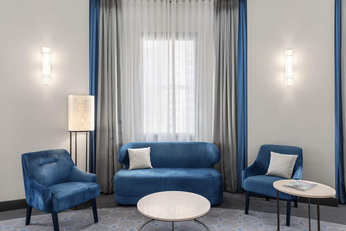 Paradox Studio Spa Suite | 1 bedroom, premium bedding, pillowtop beds, minibar