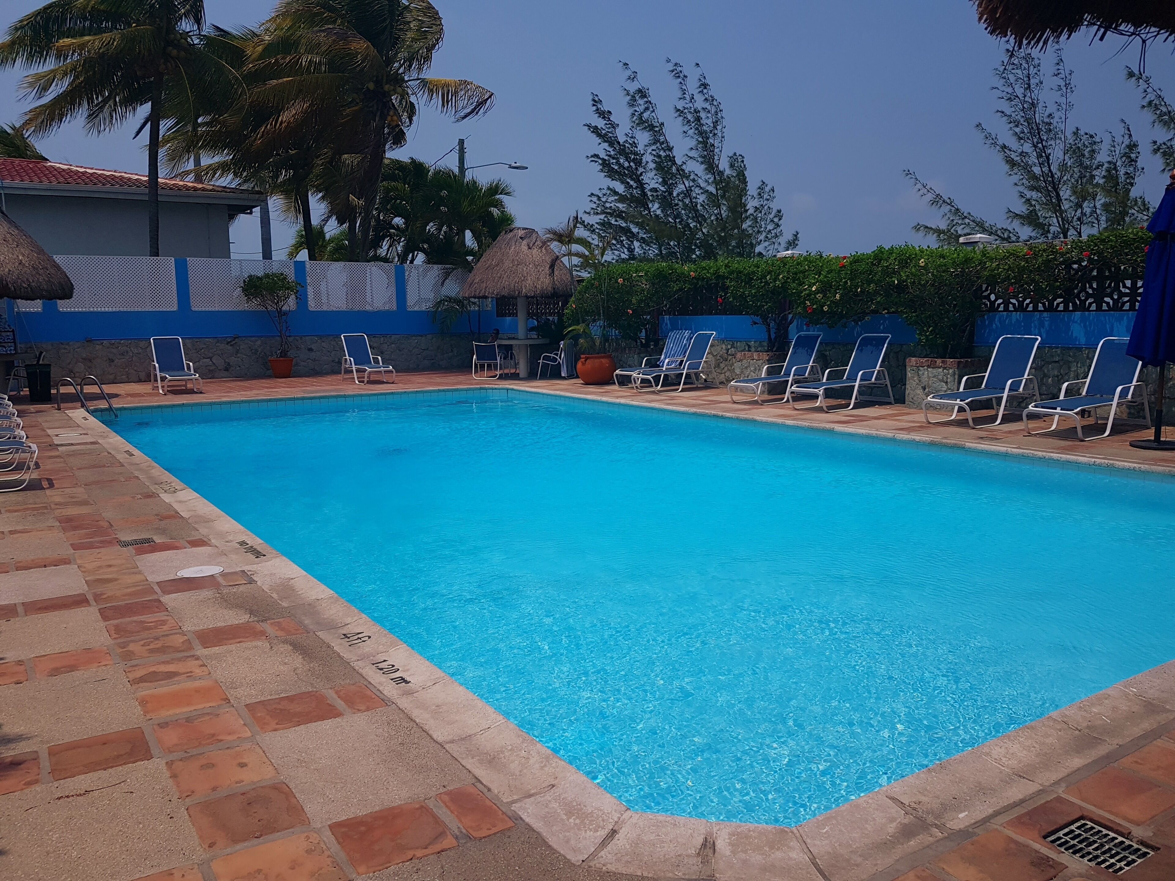 Radisson Fort George Hotel and Marina