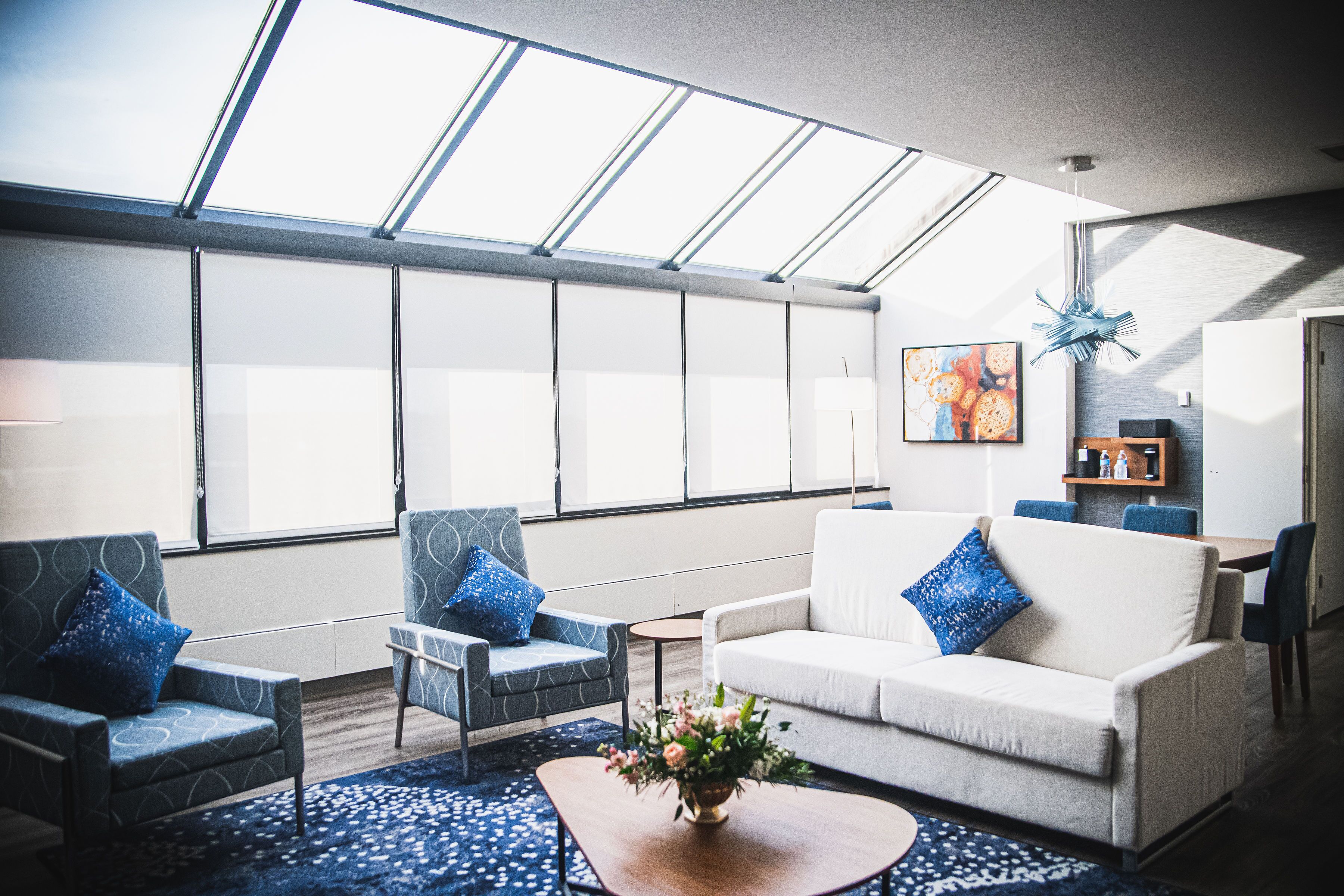 1 bedroom, desk, laptop workspace, blackout curtains