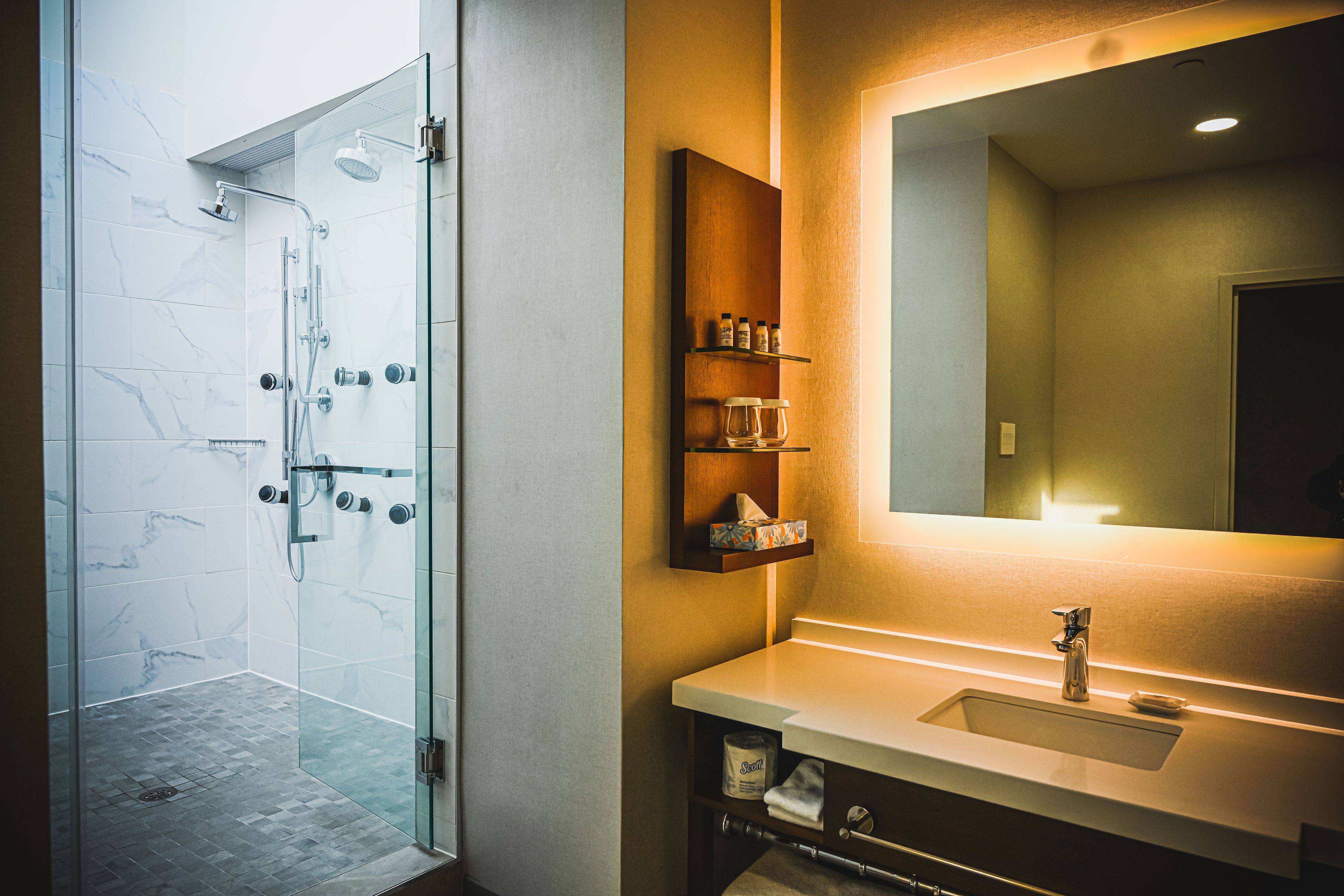 1 bedroom, desk, laptop workspace, blackout curtains