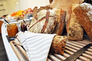 Daily buffet breakfast (SEK 260 per person)