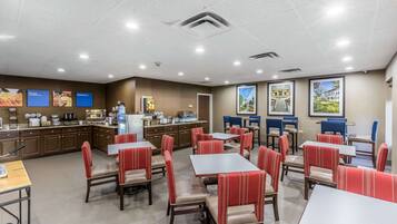 Free daily continental breakfast