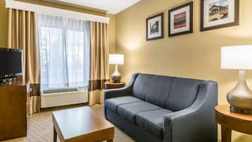 套房, 无烟房 | 高档床上用品、加厚床垫、办公桌、熨斗/熨衣板