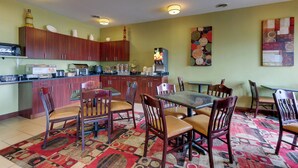 Unclassified image, 5 of 36, button - Red Roof Inn Springfield, OH (Springfield)