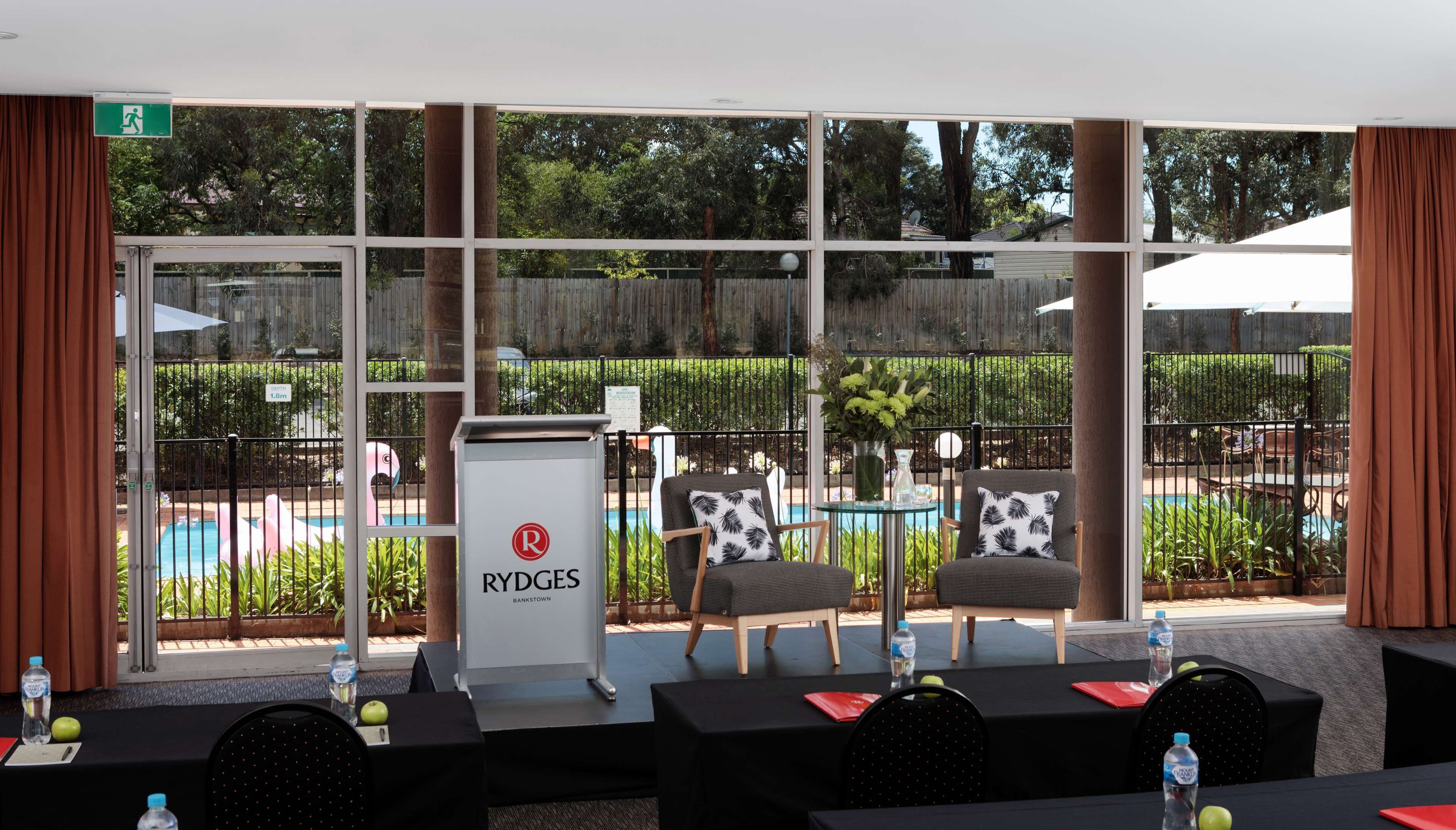 Photo - Rydges Bankstown