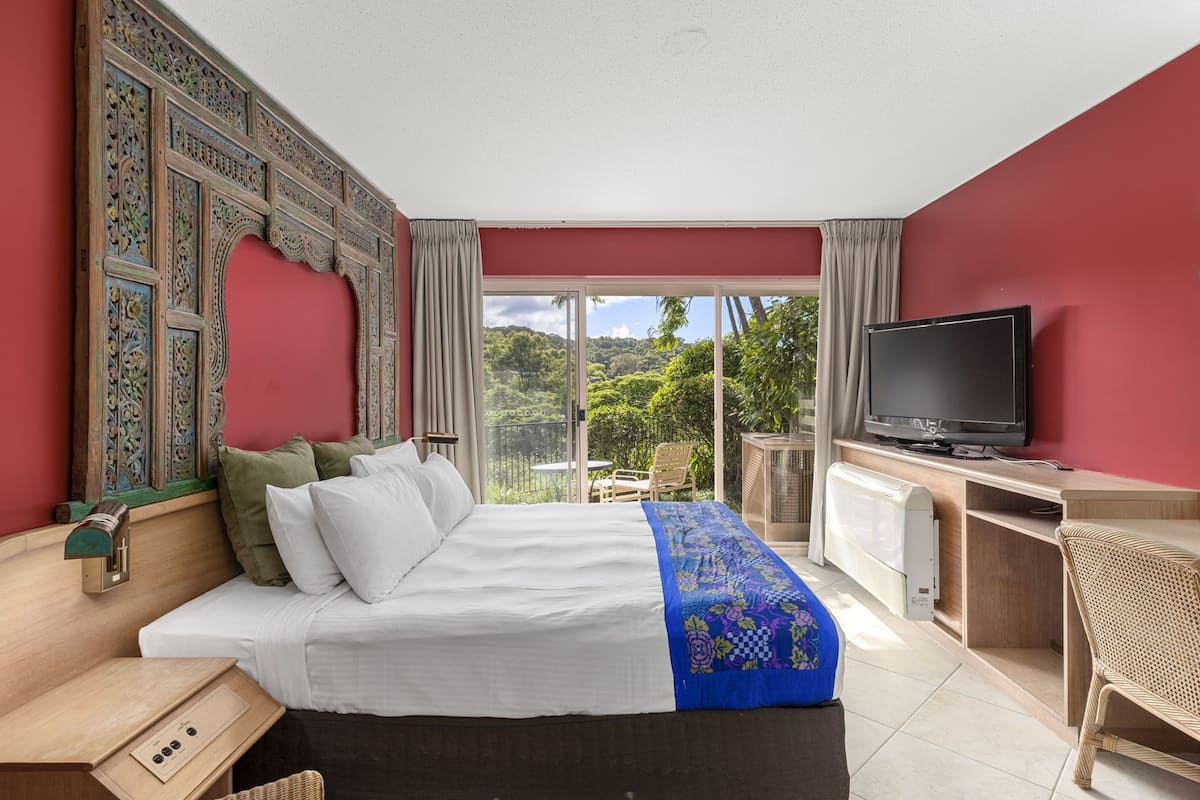 Three Bedroom Terrace Suite | 1 bedroom, individually decorated, individually furnished, desk
