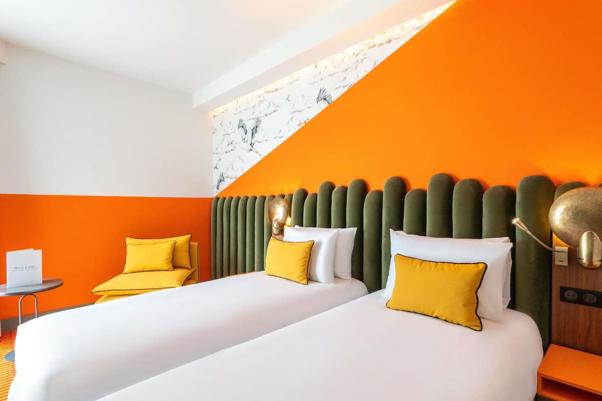 Superior Room, 2 Twin Beds | Minibar, in-room safe, desk, blackout drapes