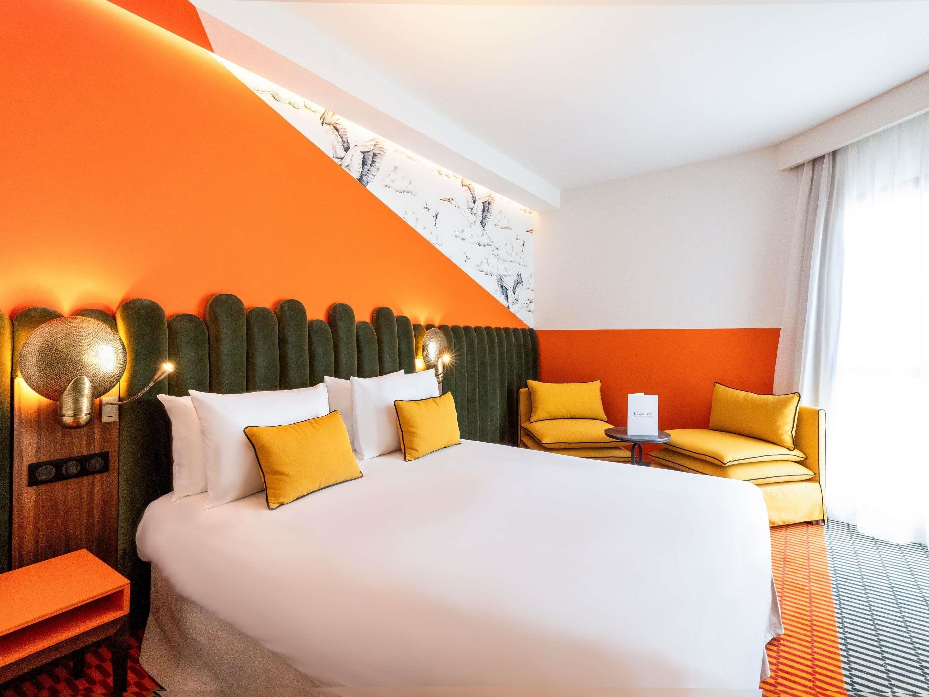 高级双人房, 1 张双人床 | 迷你吧、客房内保险箱、办公桌、遮光窗帘