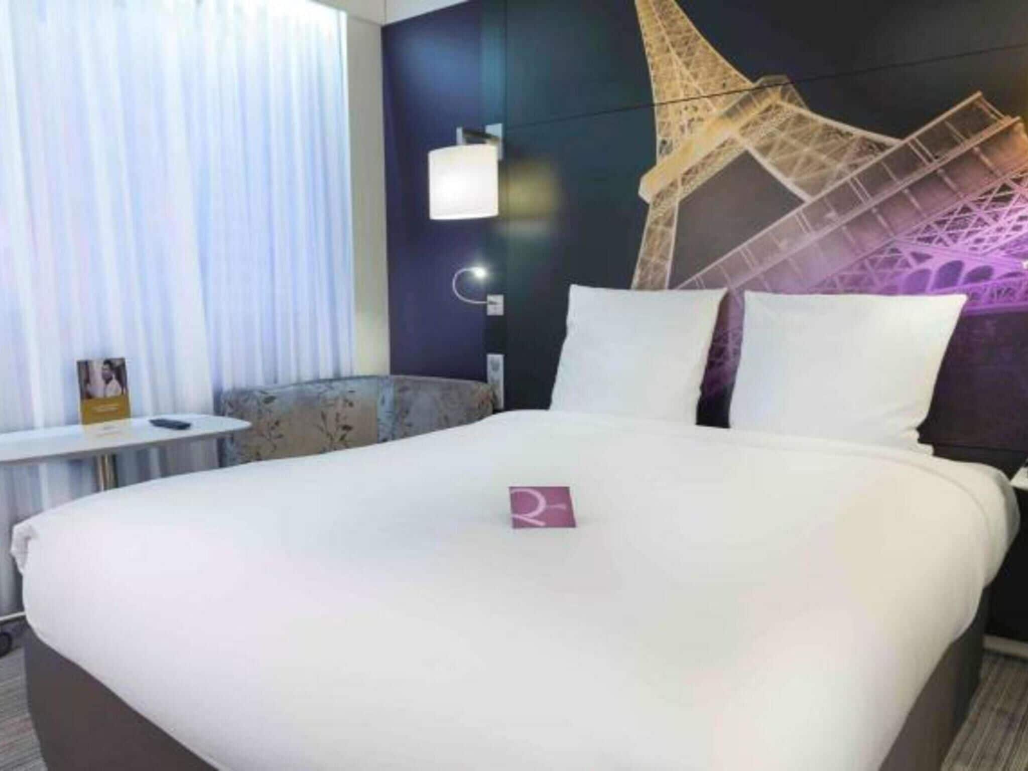 Klassieke kamer, 1 tweepersoonsbed | Luxe beddengoed, een kluis op de kamer, verduisterende gordijnen