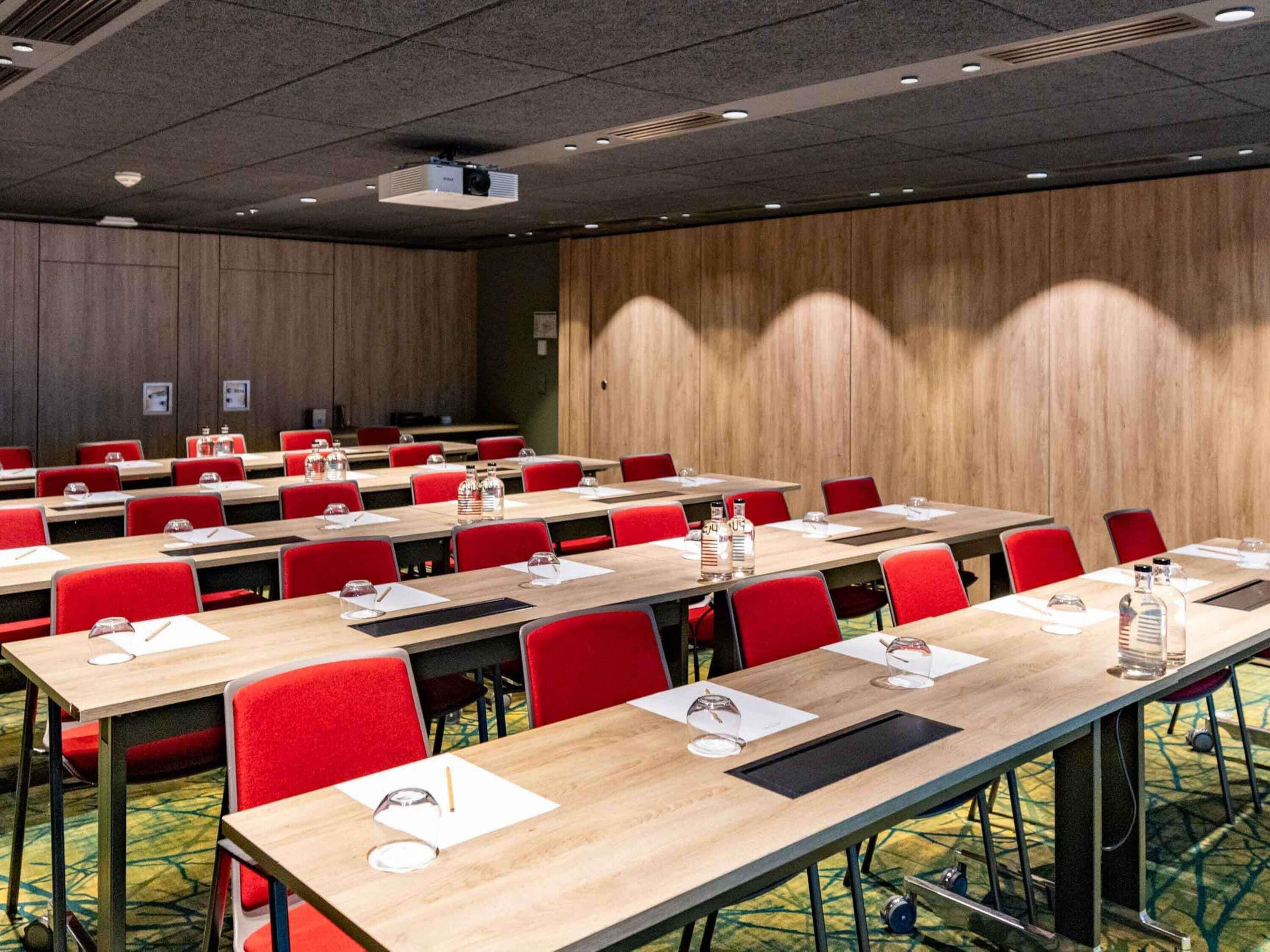 Meeting facility