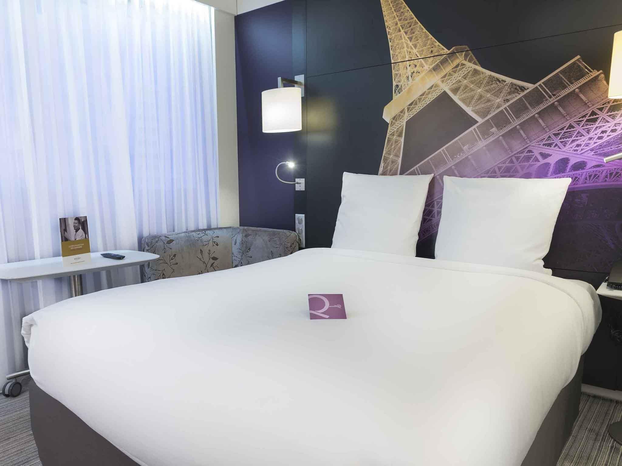 Premium bedding, in-room safe, blackout curtains, soundproofing