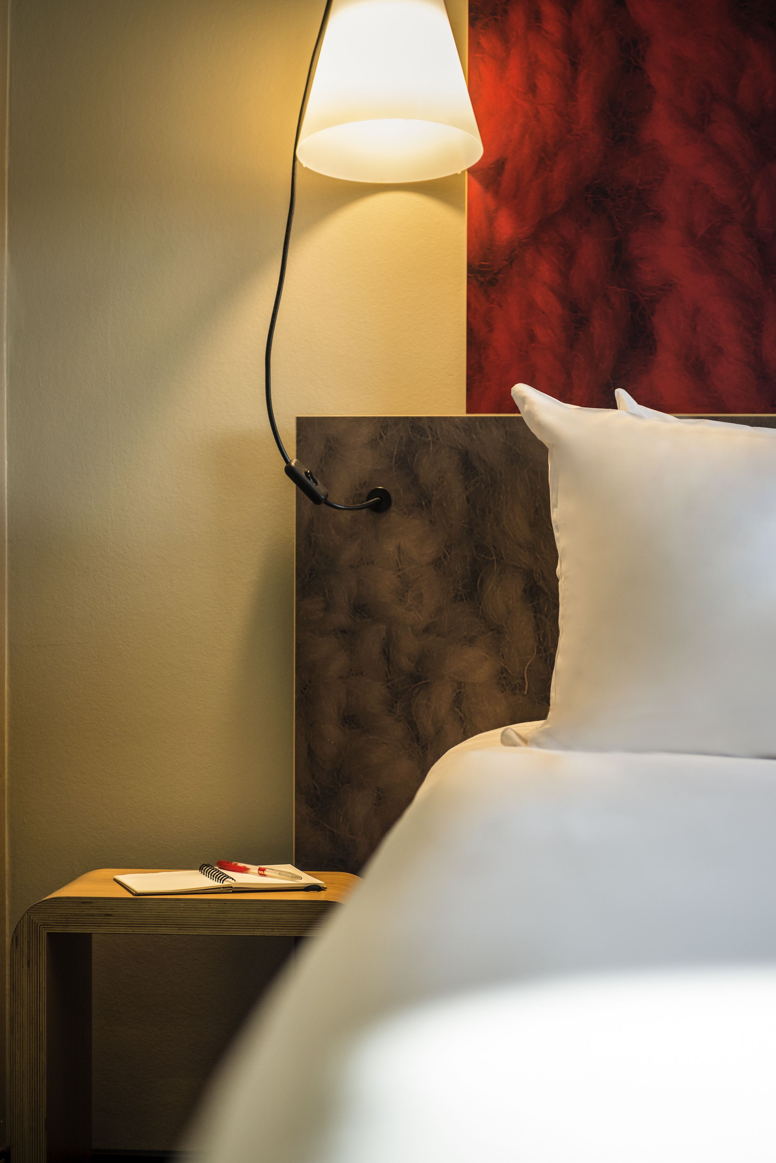 standard room, 1 double bed | desk, laptop workspace, soundproofing, free wifi