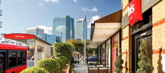 ibis London Docklands Canary Wharf