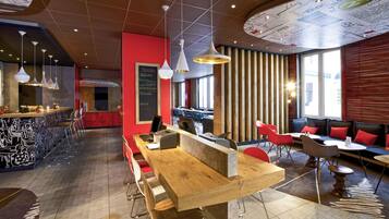 Bar (in der Unterkunft)