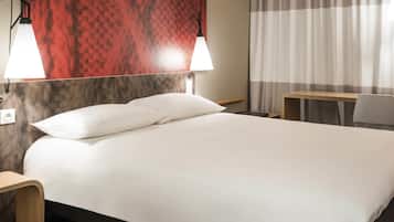 Ropa de cama hipoalergénica, escritorio y insonorización